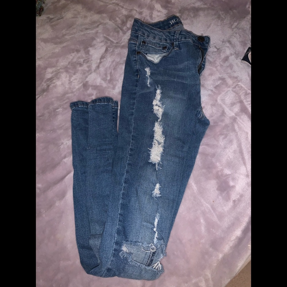 Bluenotes denim jeans, medium/dark wash, ripped style! Super skinny mid rise